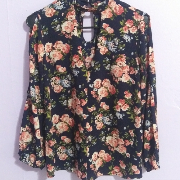 Faith and Joy Tops - Faith and joy navy floral cold shoulder blouse